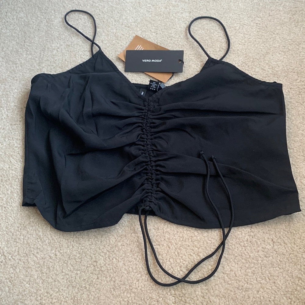 Vero moda black crop tank